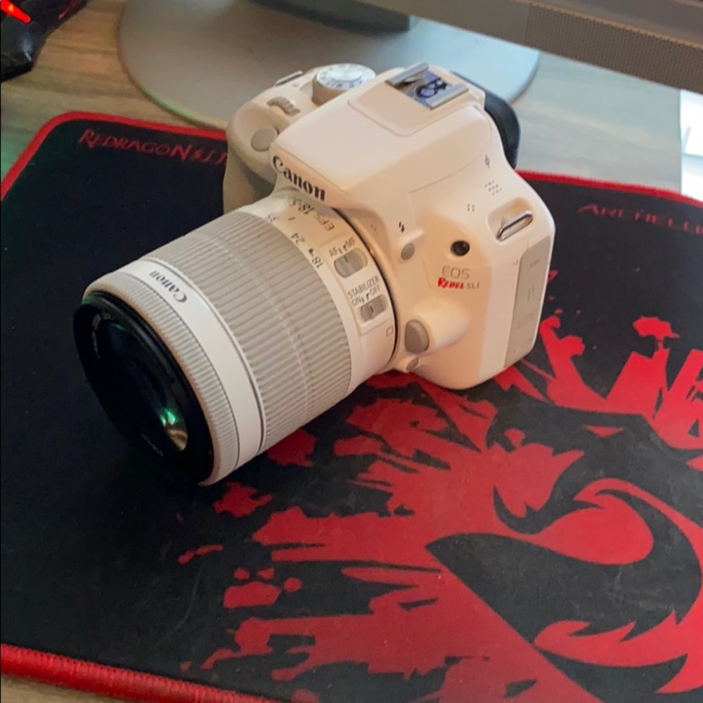 Cannon rebel sl1